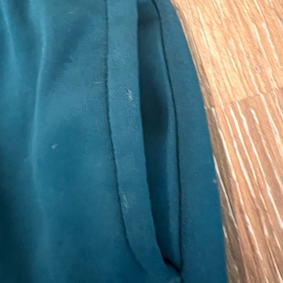 Under Armour Cold Gear Joggers with Pockets Teal and Large graphic Youth Medium - Picture 2 of 9